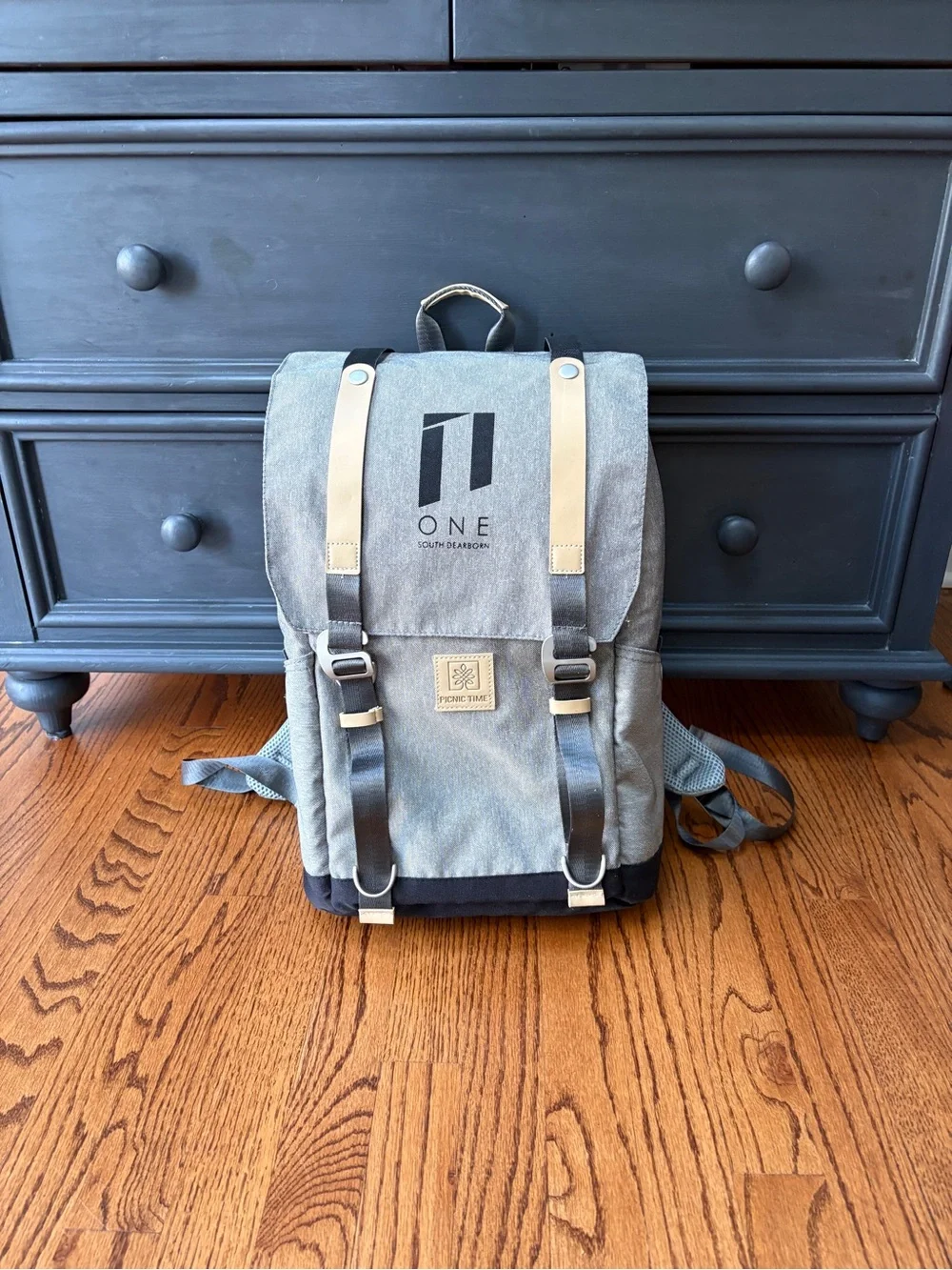 NEW Insulated Gray Canvas Picnic Backpack with Plates, Drinkware, Utensils